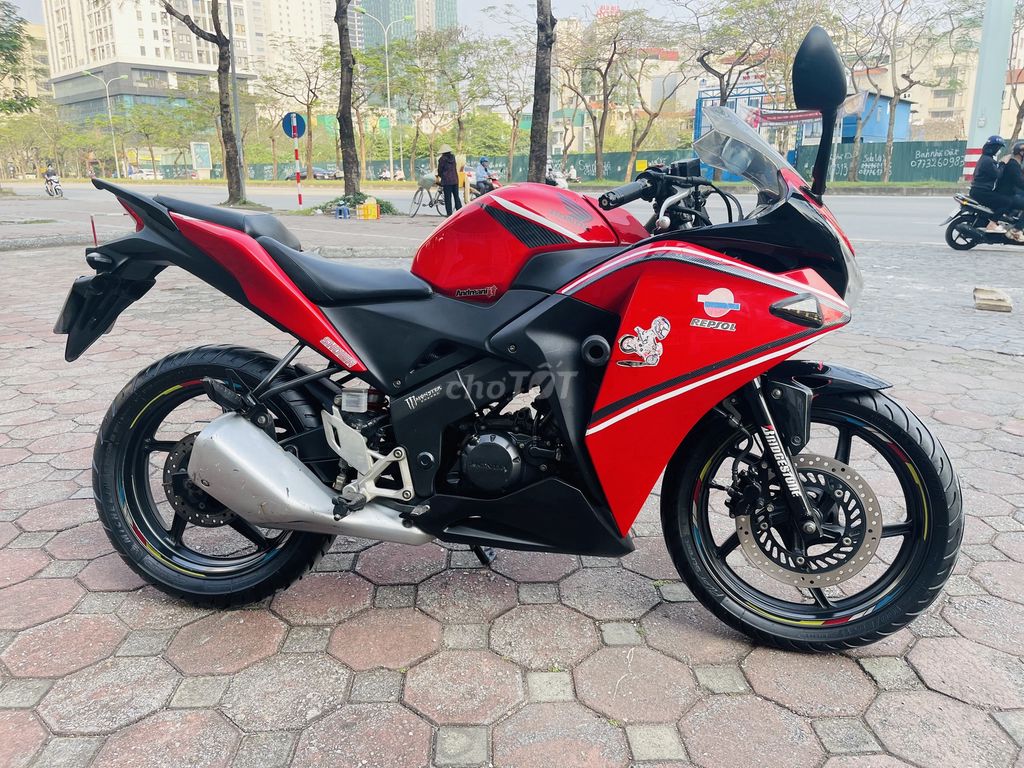 HONDA CBR 150FI NHẬP THÁI XE CHÍNH CHỦ. Mua bán Xe máy tại Quận Cầu Giấy Hà Nội được đăng bởi A Nam hình 6