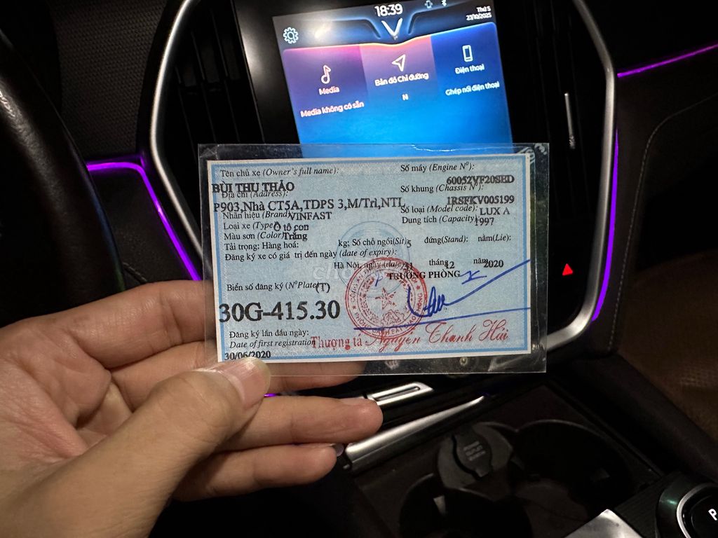 VinFast Lux A2.0 2019 Plus 2.0 AT - 65000 km. Mua bán Ô tô tại Quận Thanh Xuân Hà Nội được đăng bởi Vũ Đức Mạnh hình 3