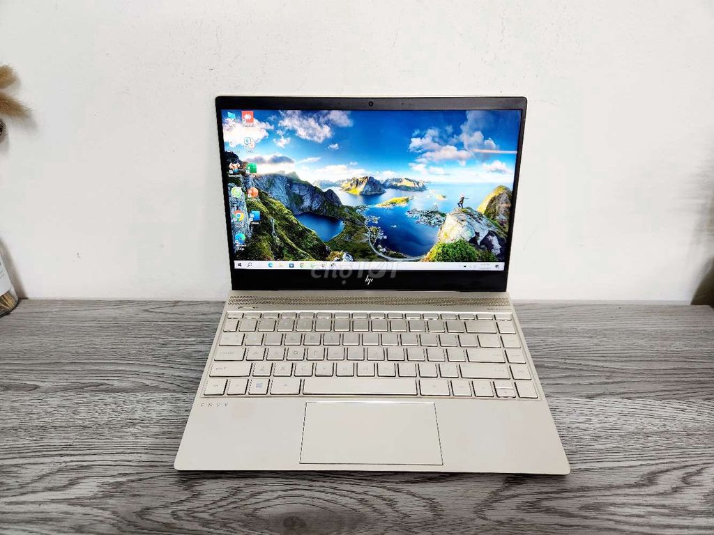 HP envy 13 nhôm vàng gold siêu mỏng nhẹ chỉ 1.2kg