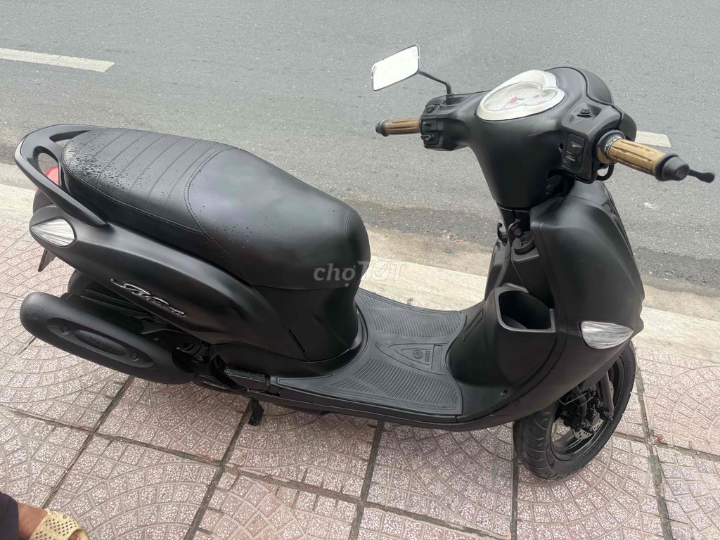 xe yamaha Nozza binh xăng phun Fi nhựt dởi 2016. Mua bán Xe máy tại Quận Phú Nhuận Tp Hồ Chí Minh được đăng bởi Huỳnh Thân  hình 2