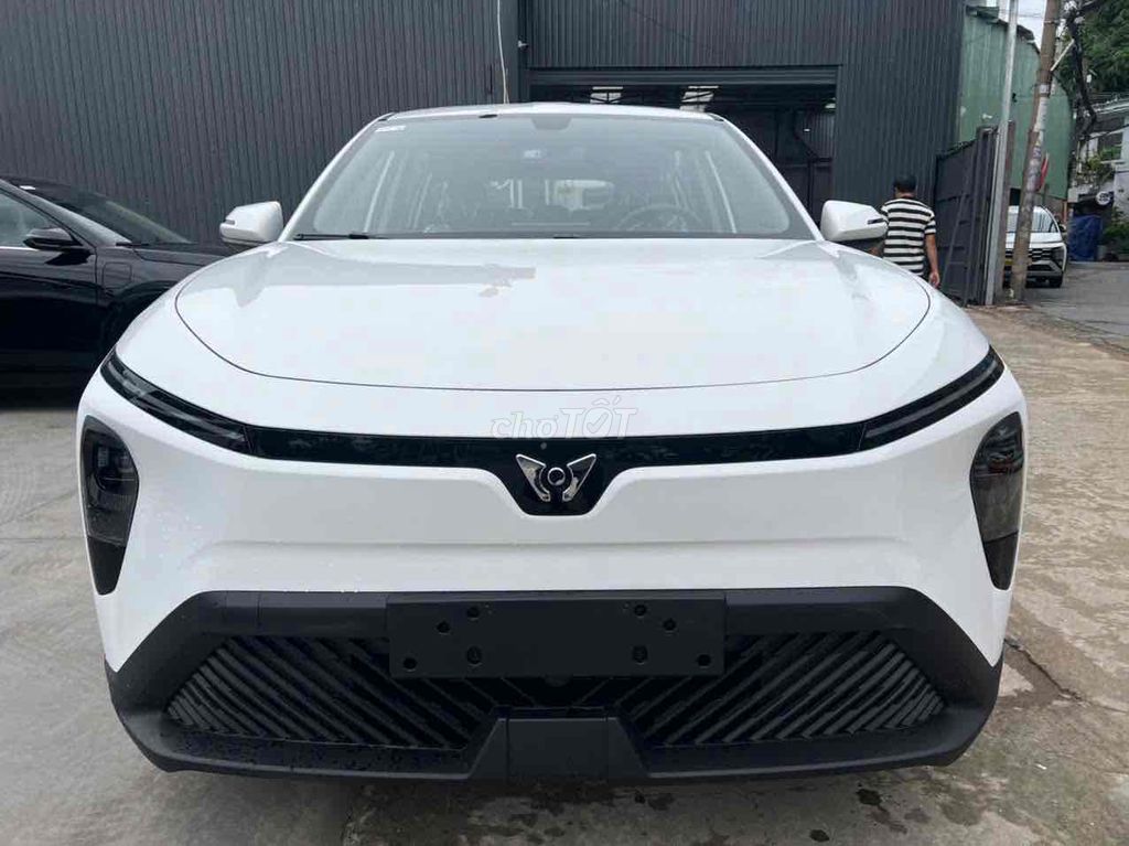 Электромобиль Limo Green 7 мест белый, скидка 9%