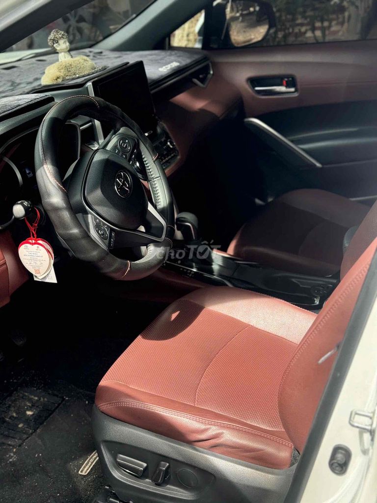Toyota Corolla Cross 2023 1.8V - 30000 km. Mua bán Ô tô tại Thành phố Thủ Đức Tp Hồ Chí Minh được đăng bởi Nguyễn Anh Triết hình 5