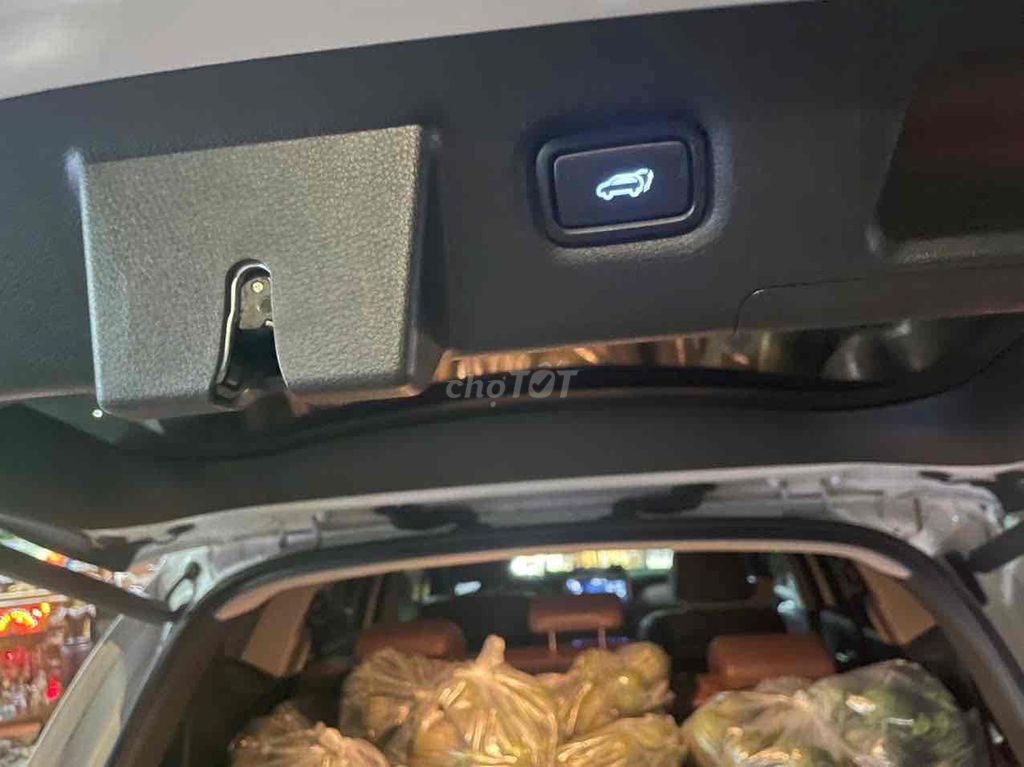 Hyundai Santa Fe 2021 Cao cấp 2.2L HTRAC. Mua bán Ô tô tại Quận Thanh Xuân Hà Nội được đăng bởi ĐÀM HÙNG CAR  hình 10