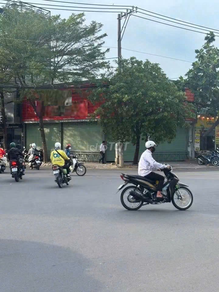 Cho Thuê Nhà Góc 2 Mặt Tiền Chế Lan Viên
