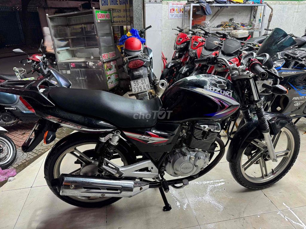Suzuki EN150A 2012 chính chủ biển thành phố. Mua bán Xe máy tại Huyện Bình Chánh Tp Hồ Chí Minh được đăng bởi Phong Vũ hình 4