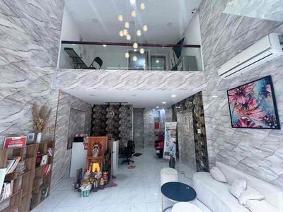 Аренда · 3 комн. · 42 м² · Quận Tân Bình, ул. Đường Bàu Cát 1