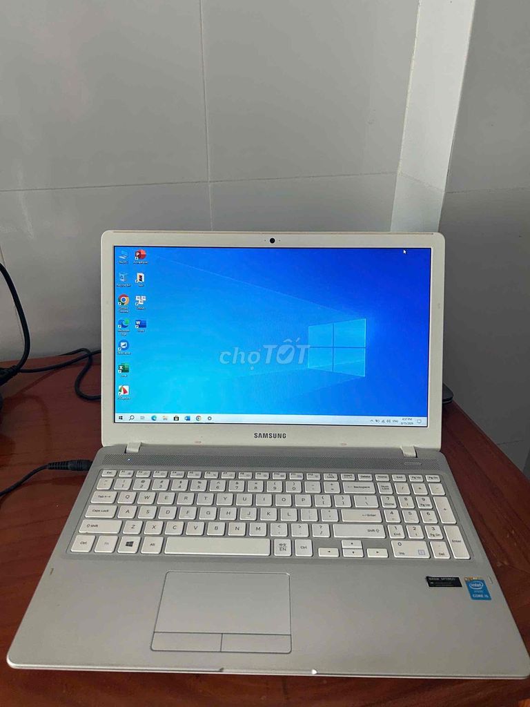 Samsung i5 gen 5 15.6 inch 4GB Trắng. Mua bán Laptop tại Thành phố Long Xuyên An Giang được đăng bởi Hoàng hình 1