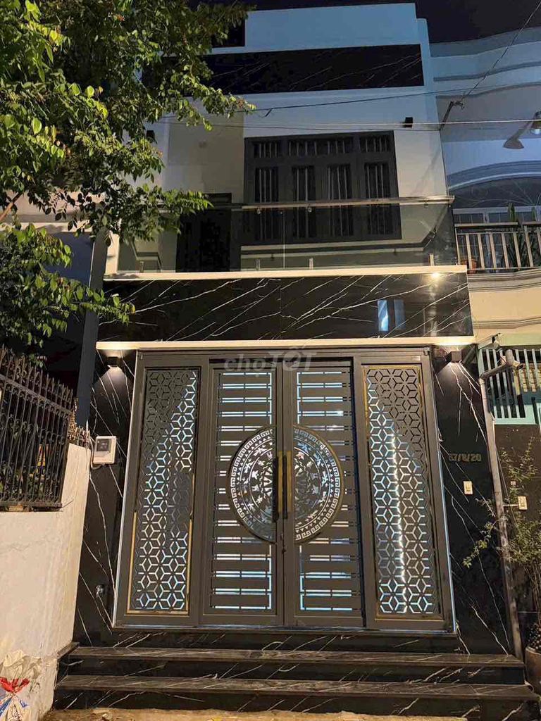 NHÀ ĐẸP 4x17.5 - NỞ HẬU - HẺM 8M TÔ HIỆU - KHÔNG LG