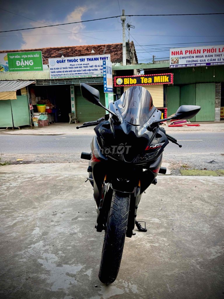 R15 v3 đẹp nét ít chạy bán hoặc giao lưu. Mua bán Xe máy tại Huyện Bàu Bàng Bình Dương được đăng bởi Minh Ánh Store hình 3