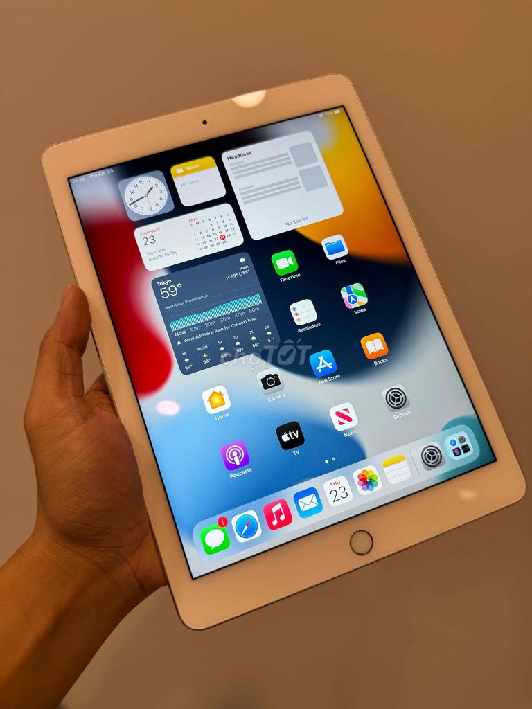 Apple iPad Air 2 64GB Bạc. Mua bán Máy tính bảng tại Quận Tân Bình Tp Hồ Chí Minh được đăng bởi Thanh Già hình 1