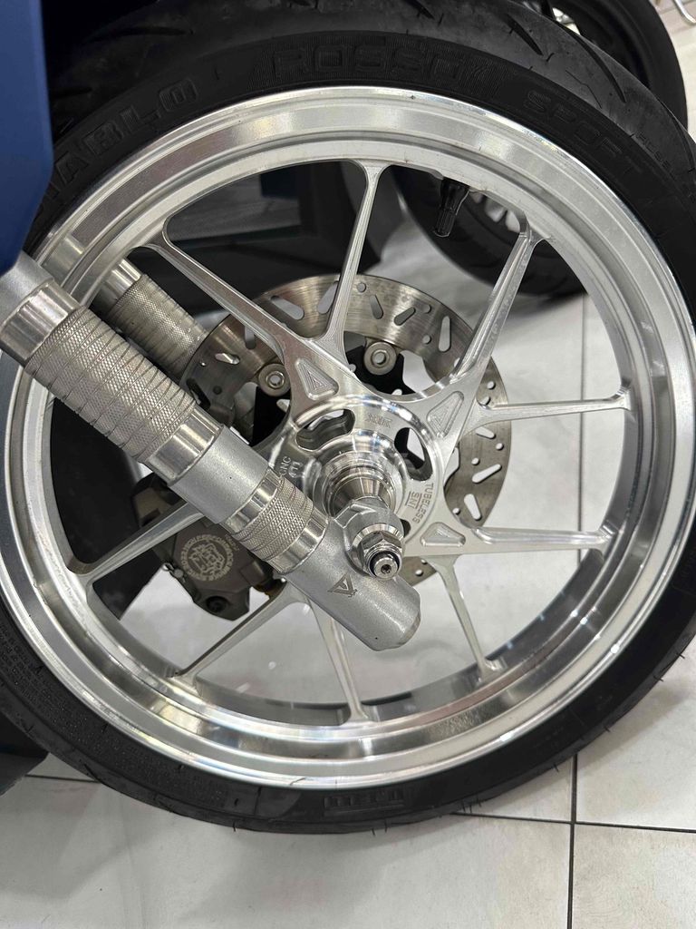 vario 125 đk 2020 máy zin dàn ngoài độ kiểng bstp. Mua bán Xe máy tại Huyện Hóc Môn Tp Hồ Chí Minh được đăng bởi Lệ xe máy cỏ hình 2