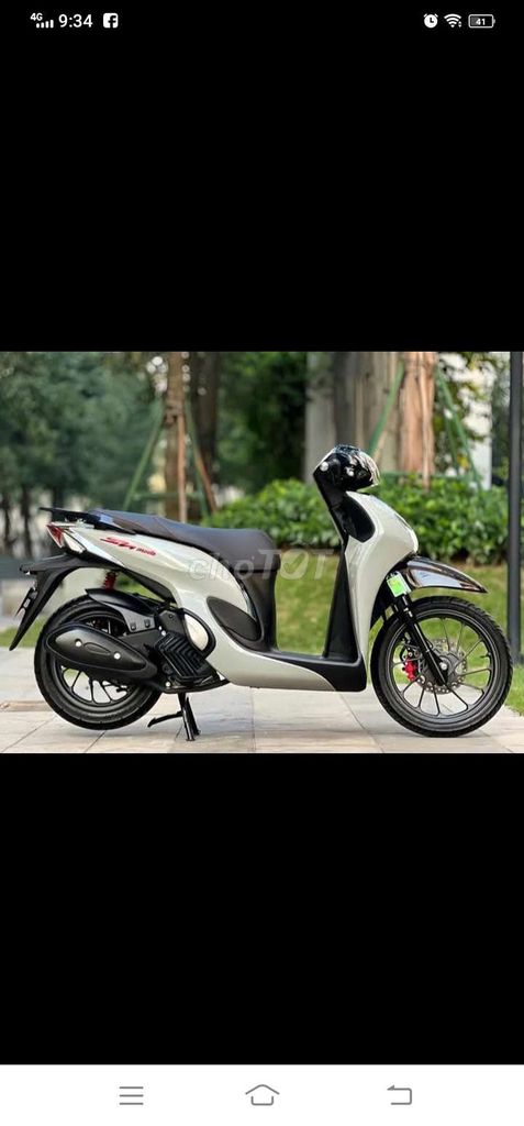 Honda SH Mode ABS Trắng 36km. Mua bán Xe máy tại Thành phố Vĩnh Long Vĩnh Long được đăng bởi Hiệp hình 3