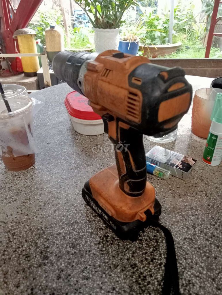 Máy bắn vít Dewalt Cam, Đen. Mua bán Đồ chuyên dụng, Giống nuôi trồng tại Thành phố Dĩ An Bình Dương được đăng bởi To Cong Phong hình 1