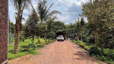 BIỆT THỰ NGHĨ DƯỠNG GẦN SÂN BAY LONG THÀNH