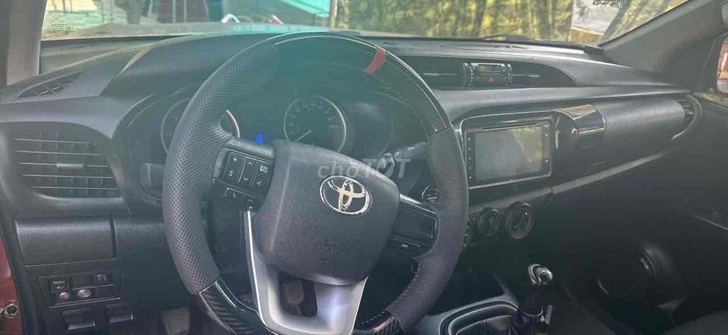 Toyota Hilux 20172.4E 4×2 mt - 100000 km. Mua bán Ô tô tại Huyện Nam Đàn Nghệ An được đăng bởi Ước Mơ Oto hình 4