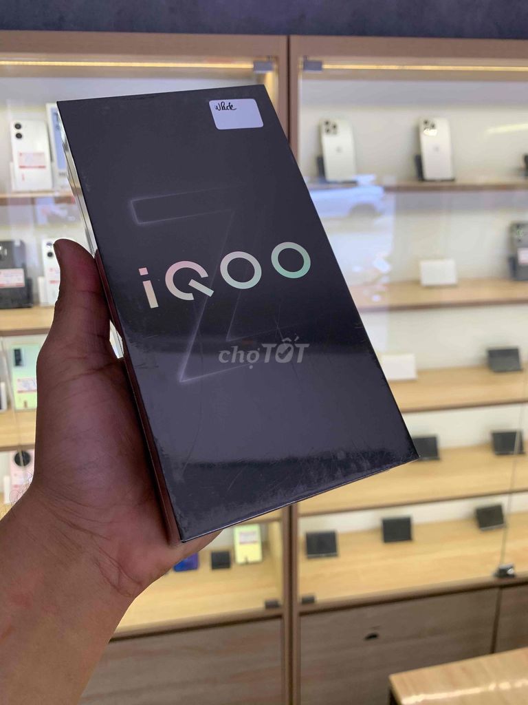 iQOO Z11 Turbo 12GB/256GB Newseal Mới 100% CÓ COD. Mua bán Điện thoại tại Quận Ninh Kiều Cần Thơ được đăng bởi shop một chín tám tám hình 1