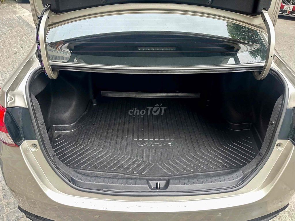 Toyota Vios 2023 1.5G Vàng cát siêu đẹp lướt. Mua bán Ô tô tại Quận Cầu Giấy Hà Nội được đăng bởi Cao Quý hình 17