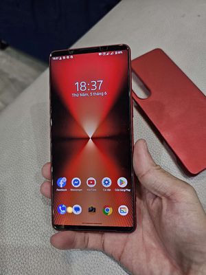 Sony Xperia 1 Mark VI bản 512GB 2 sim VL mầu Đỏ. Mua bán Điện thoại tại Quận Ba Đình Hà Nội được đăng bởi Góc đồ cũ tìm chủ mới
