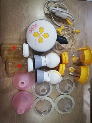 Máy hút sữa Swing Maxi. Mua bán Mẹ và bé tại Quận 3 Tp Hồ Chí Minh được đăng bởi Tống Hoàng Vũ