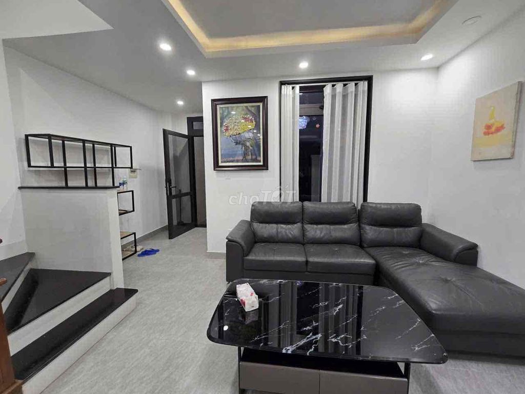 Аренда · 3 комн. · 100 м² · Quận Hải Châu, ул. Ông Ích Khiêm