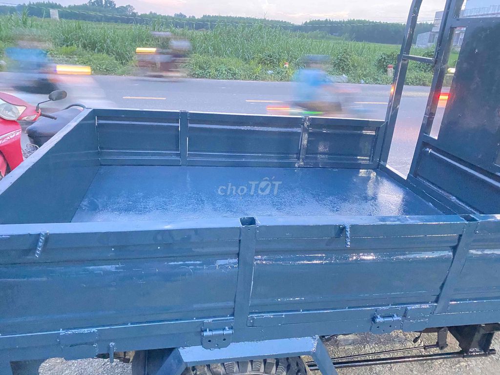 cần bán xe ba bánh ba gác 1 xe có ben 2 xe ko ben. Mua bán Phương tiện khác tại Thành phố Biên Hòa Đồng Nai được đăng bởi Ghế đá xe ba gác Biên Hòa Đồng Nai  hình 2