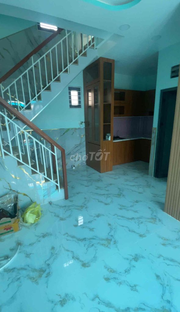nhà 1 lầu ngay cầu phú Long  ( có hoàn công )
