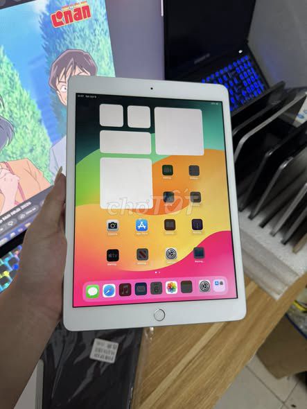 Apple iPad Gen 7 32GB 4G Bạc. Mua bán Máy tính bảng tại Quận 1 Tp Hồ Chí Minh được đăng bởi Hội Đồ Điện Tử hình 1