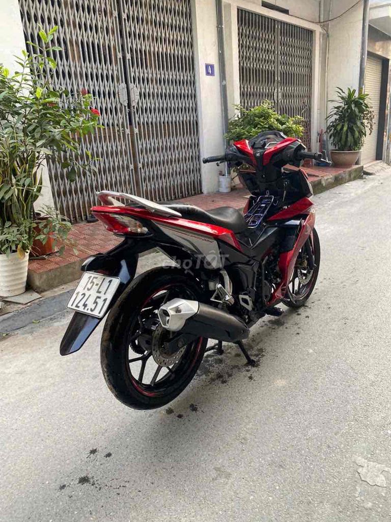 Honda win chính chủ đời cao zin cả xe đẹp mê ly. Mua bán Xe máy tại Quận Hồng Bàng Hải Phòng được đăng bởi Ly  hình 2