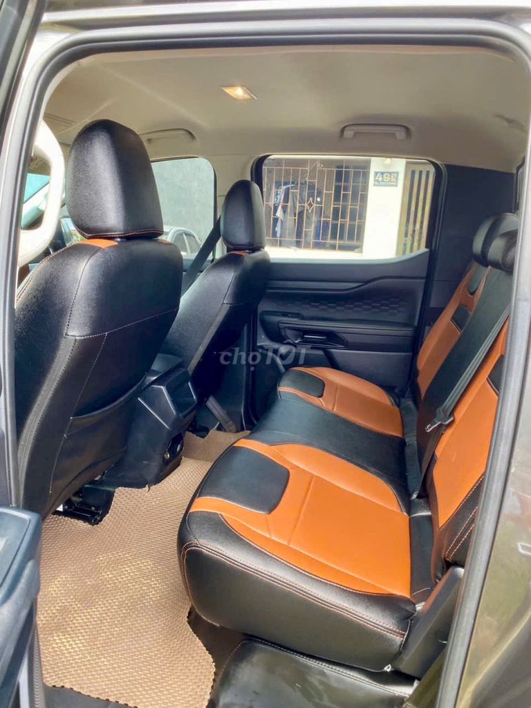 Ford Ranger 2024 XLS 2.0 4X2 AT - 40000 km. Mua bán Ô tô tại Huyện Quảng Xương Thanh Hóa được đăng bởi Bùi Tuấn hình 4