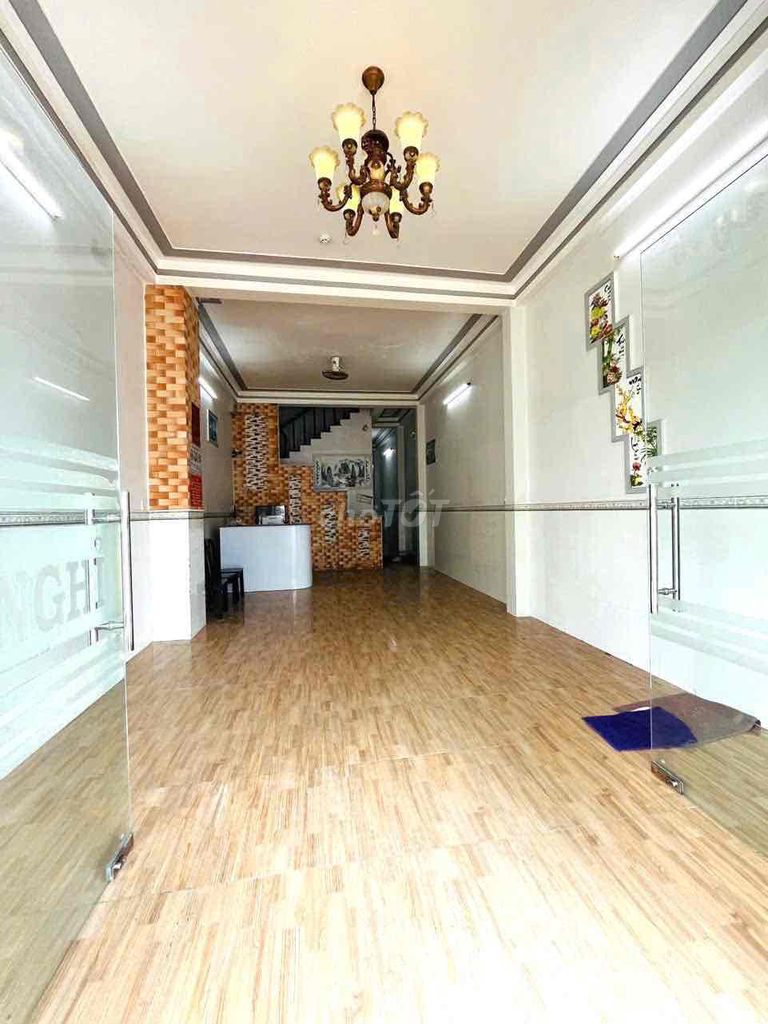 CHO THUÊ NHÀ 2 LẦU 9PN SẴN NỘI THẤT KDC CÔNG AN THÍCH HỢP MINIHOUSE