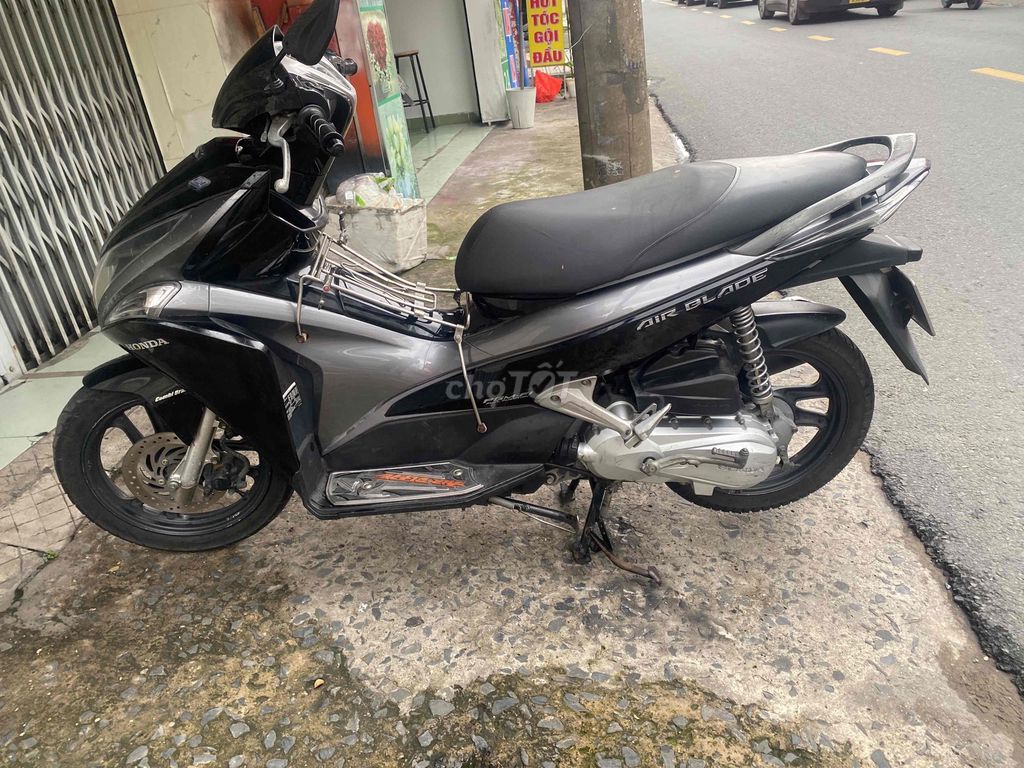 Honda Air Blade 2012 с документами, свой хозяин