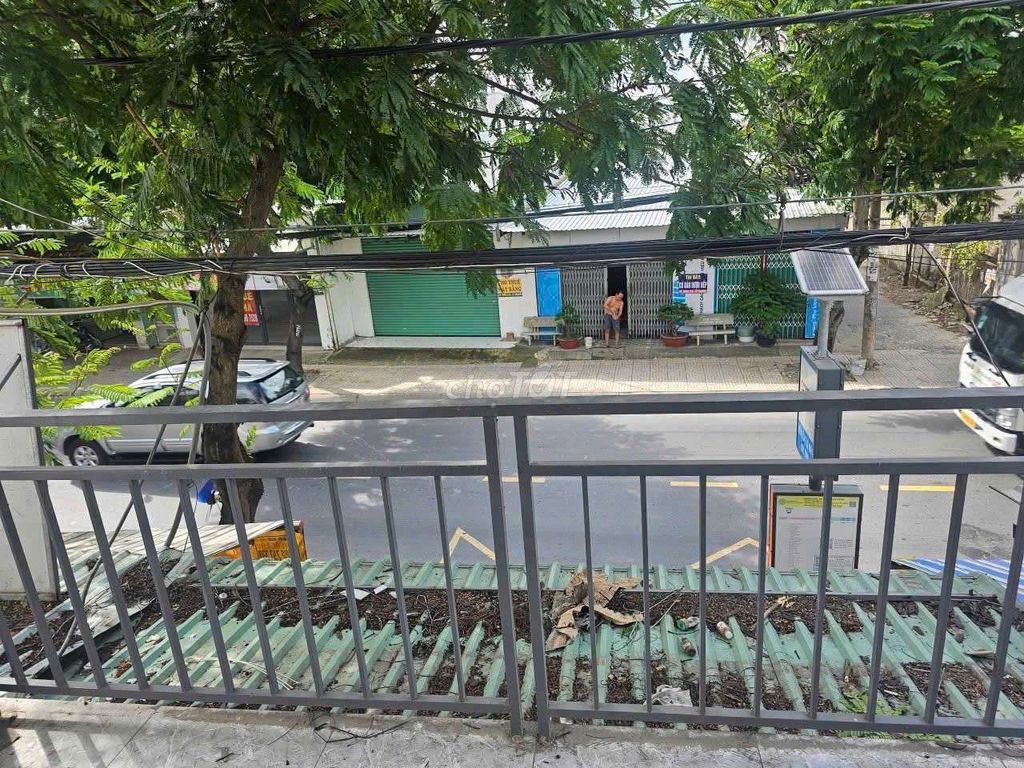 Bán nhà Bình chánh sổ hồng riêng. Mua bán nhà ở tại Huyện Bình Chánh Tp Hồ Chí Minh được đăng bởi Hoàng thị thùy dương hình 1