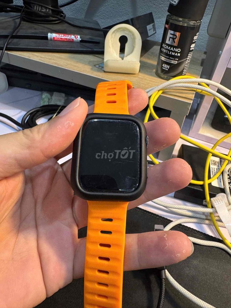 Apple Watch Series 7 45mm Đen Đã qua sử dụng. Mua bán Thiết bị đeo thông minh tại Quận Hai Bà Trưng Hà Nội được đăng bởi Nguyễn Minh Đức hình 1