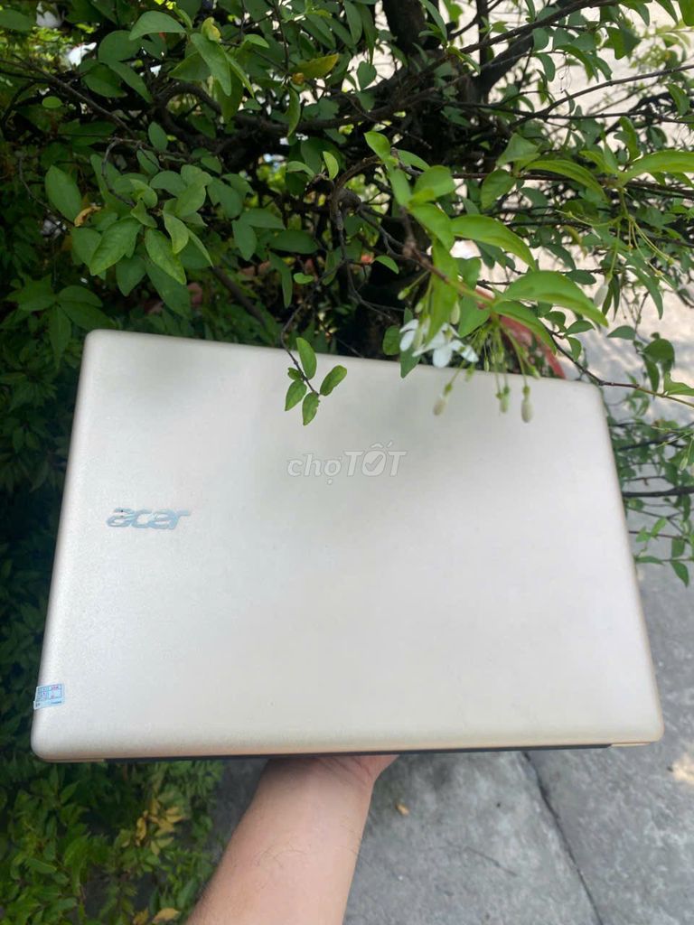 Acer Swift 3 i3  4GB/128GB 14'' FHD MÁY MỎNG NHẸ. Mua bán Laptop tại Quận Bình Tân Tp Hồ Chí Minh được đăng bởi LÊ VĂN LỰC hình 1