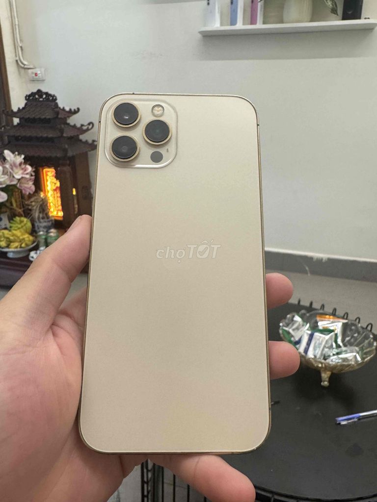12 Pro Max 128GB Vàng Nguyên zin full cn. Mua bán Điện thoại tại Quận Đống Đa Hà Nội được đăng bởi Cường Nguyễn hình 1