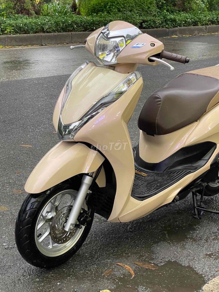 LEAD 125 chất lượng cao. Mua bán Xe máy tại Quận Đống Đa Hà Nội được đăng bởi Hà hình 4