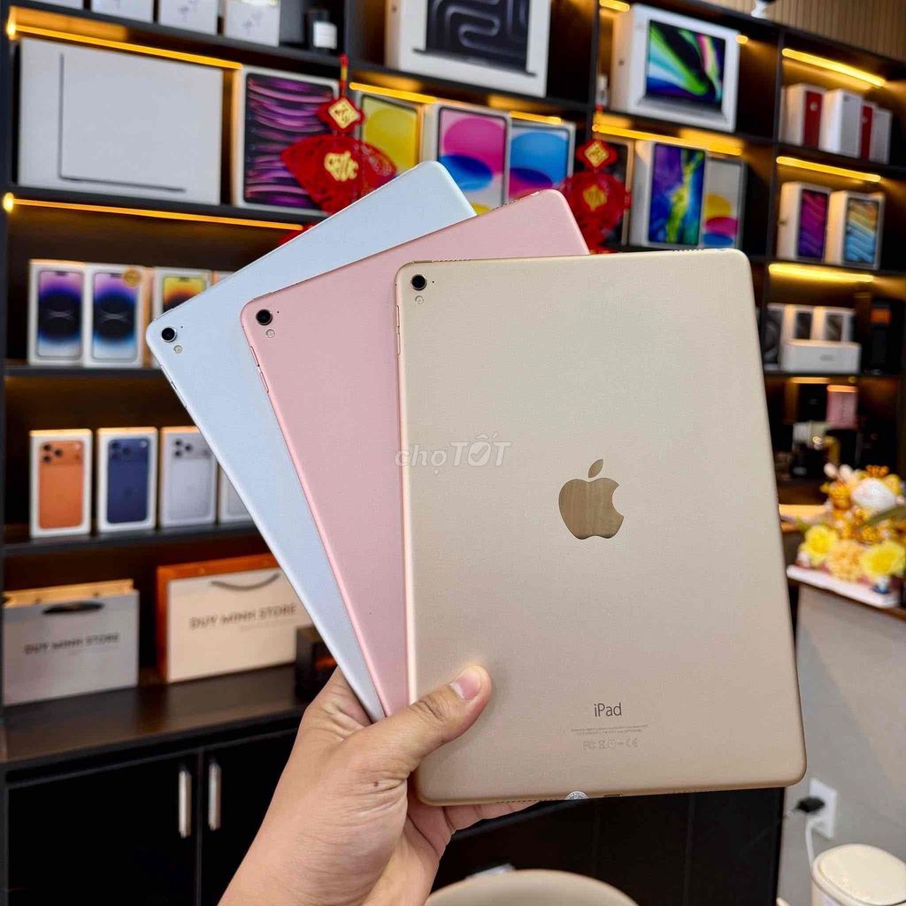 𝐈𝐩𝐚𝐝 𝐏𝐫𝐨 𝟗.𝟕𝐢𝐧𝐜𝐡 𝐖𝐢𝐟𝐢. Mua bán Máy tính bảng tại Quận Thanh Khê Đà Nẵng được đăng bởi Anh Thư hình 1