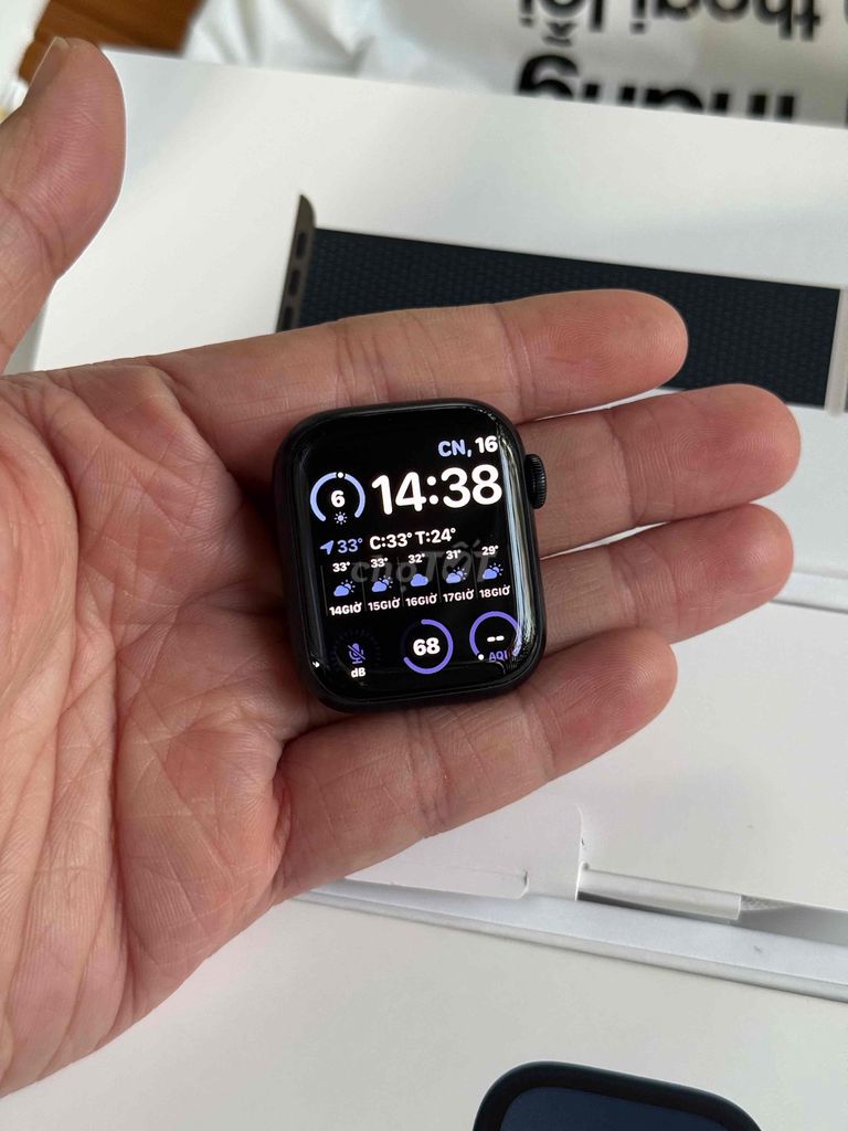 Apple Watch 9 41mm Màu Xanh Đen dây vải