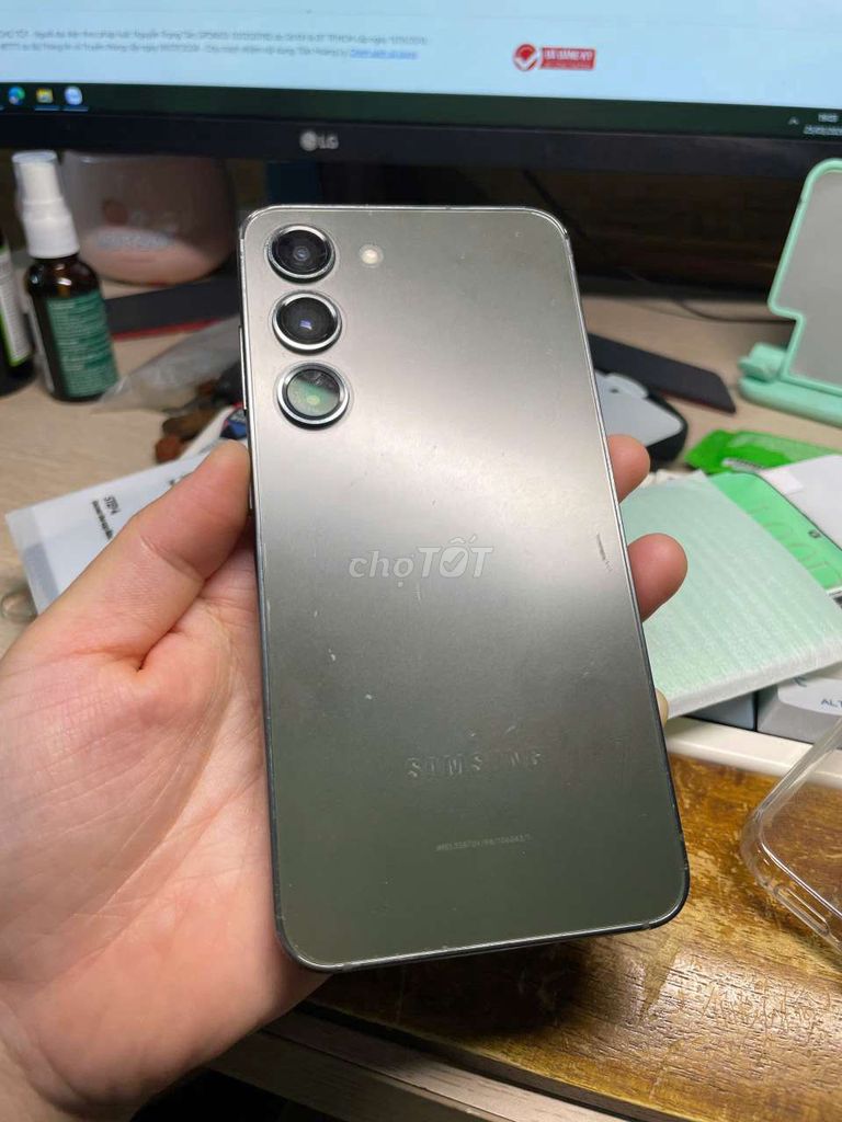 Samsung S23 256GB QT 2 sim vật lý, máy người dùng. Mua bán Điện thoại tại Quận Thanh Khê Đà Nẵng được đăng bởi Khanh hình 1