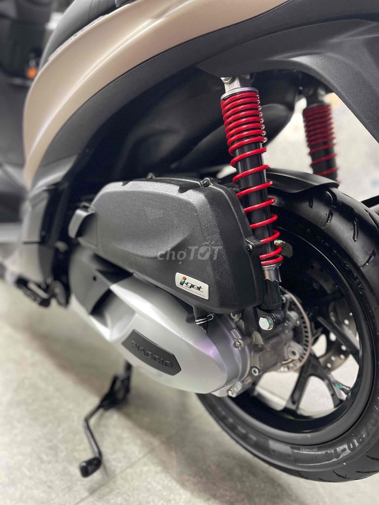 Piaggio Medley 2024 Vàng đồng 5000km. Mua bán Xe máy tại Quận Phú Nhuận Tp Hồ Chí Minh được đăng bởi DŨNG HOÀNG  hình 5