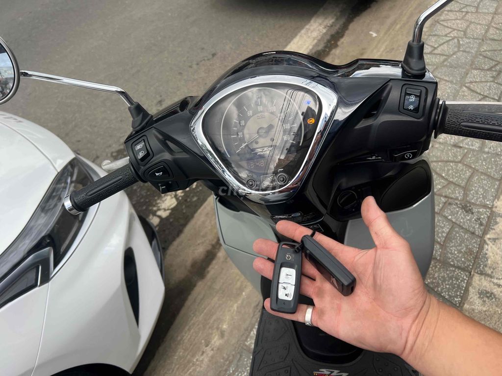 Sh mode ABS 2024❇️Đồng Moto Đà Lạt❇️. Mua bán Xe máy tại Thành phố Đà Lạt Lâm Đồng được đăng bởi ĐỒNG MOTOR 2  cá nhân hình 5