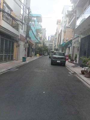 7.2 tỷ Đường 10m 3 Lầu Ngang 4 Dài 12 Lý Thường Kiệt
