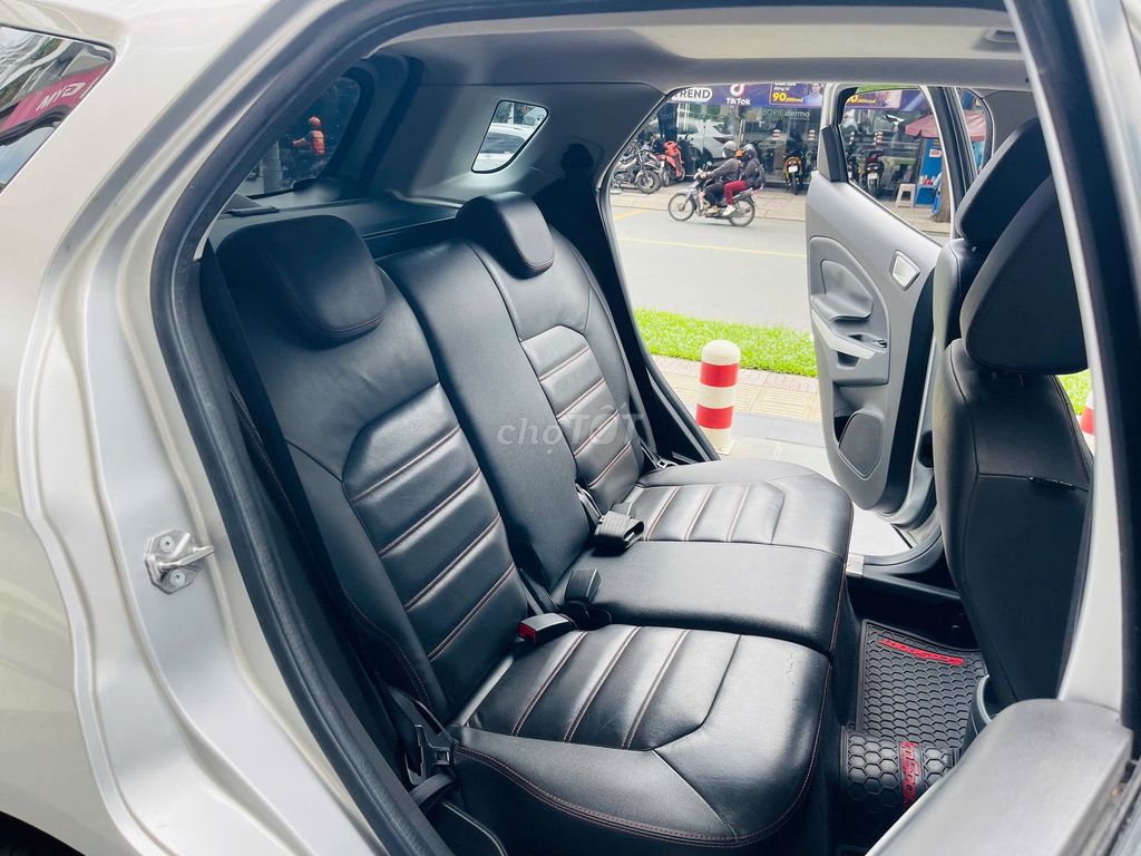 Ford EcoSport Black Edition 2017 - 65000 km. Mua bán Ô tô tại Quận Gò Vấp Tp Hồ Chí Minh được đăng bởi Trần Hoàng Long hình 7