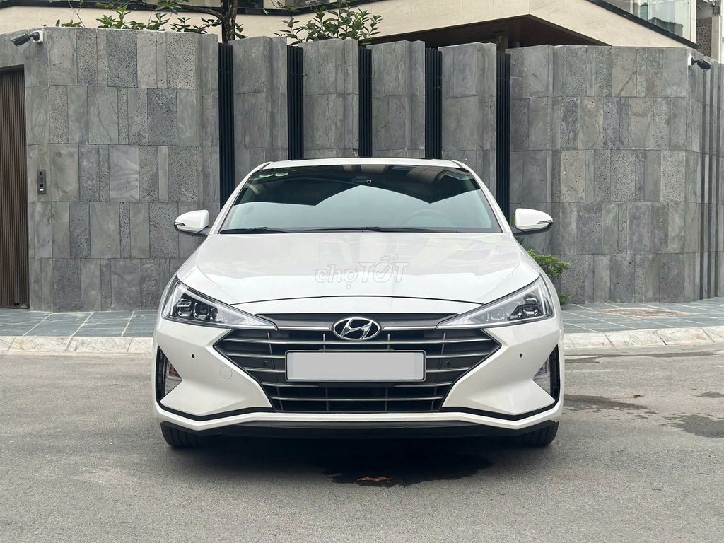Hyundai Elantra 2021 Sport 2.0 màu trắng. Mua bán Ô tô tại Quận Gò Vấp Tp Hồ Chí Minh được đăng bởi Nhung Nhung 961 hình 1