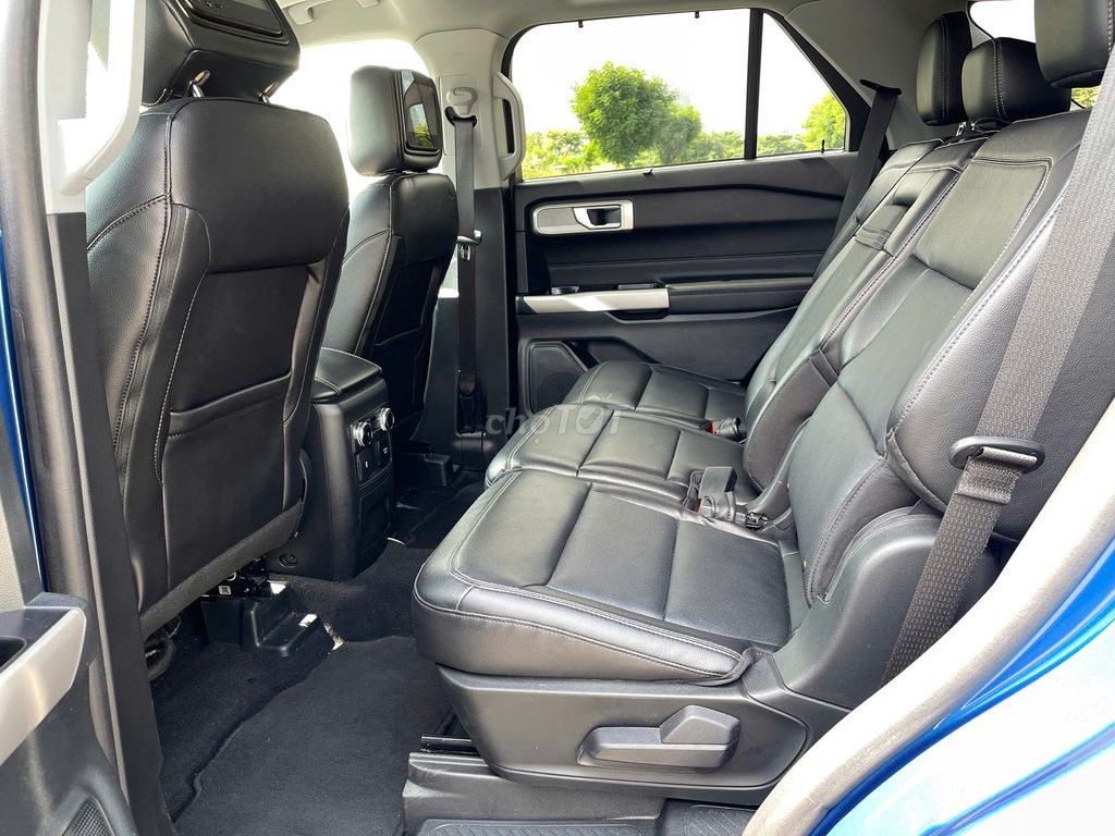Ford Explorer Limited 2023  - 17000 km. Mua bán Ô tô tại Quận 10 Tp Hồ Chí Minh được đăng bởi Trần Hoàng Long hình 8