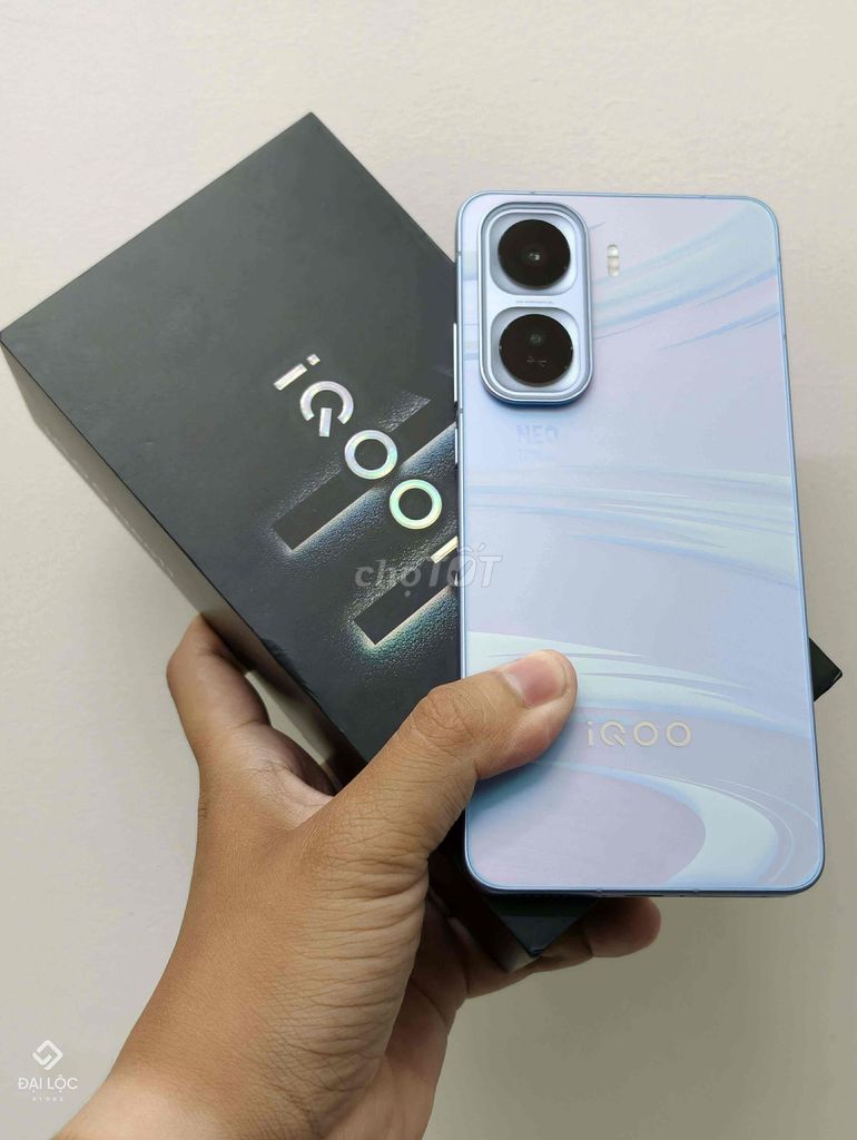 iQOO Neo 11 5G chip snap 8 elite pin 7500mah. Mua bán Điện thoại tại Thành phố Sóc Trăng Sóc Trăng được đăng bởi Mạch Đại Lộc hình 1