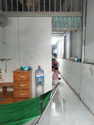 Cho thuê nhà nguyên căn, gần Vòng Xoay Ăn Phú