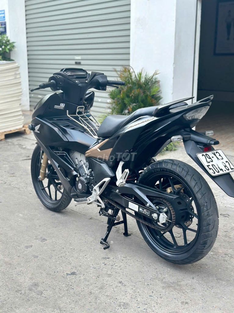 cần bán chiếc xe Winner X 2021 phanh ABS. Mua bán Xe máy tại Quận Bắc Từ Liêm Hà Nội được đăng bởi E Hằng hình 2