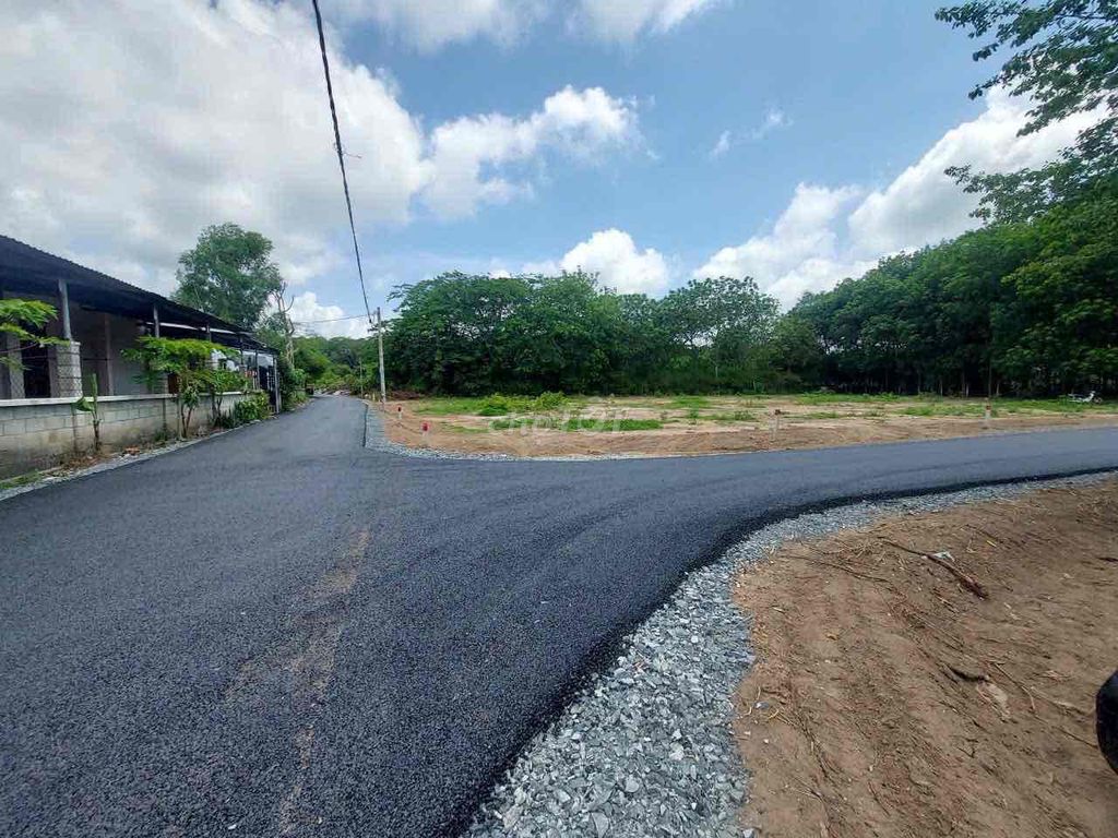 bán đất view hồ Dầu Tiếng ngang 13,5m. Mua bán đất tại Huyện Dầu Tiếng Bình Dương được đăng bởi Hoàng Duy hình 2