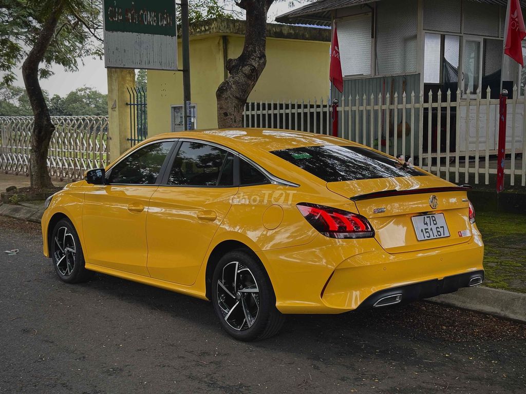 MG MG5 2022 Luxury - 25000 km. Mua bán Ô tô tại Thành phố Buôn Ma Thuột Đắk Lắk được đăng bởi Bùi Việt Hoàng hình 3